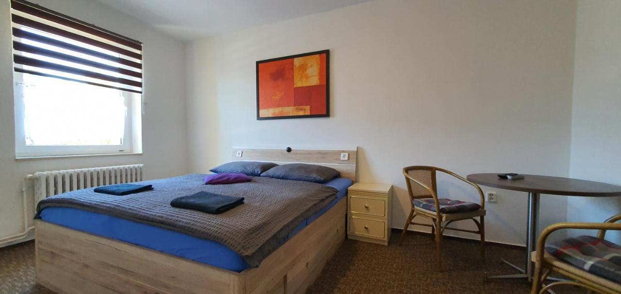 M-Tourist Hotel Prague Exterior photo