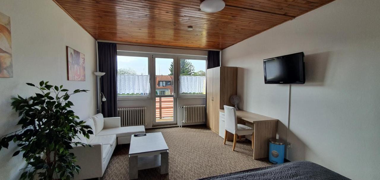 M-Tourist Hotel Prague Exterior photo